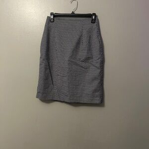 Worthington pencil skirt